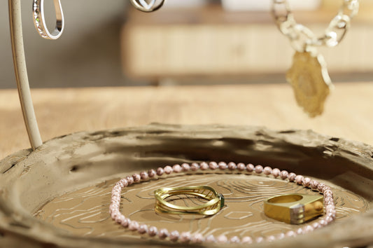 Nest Jewelry Holder image 1