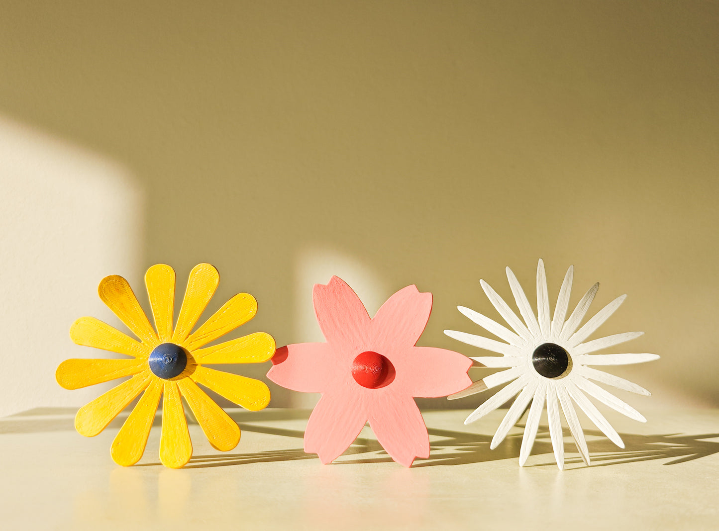 Bloomable Flower Pens & Pot image 3