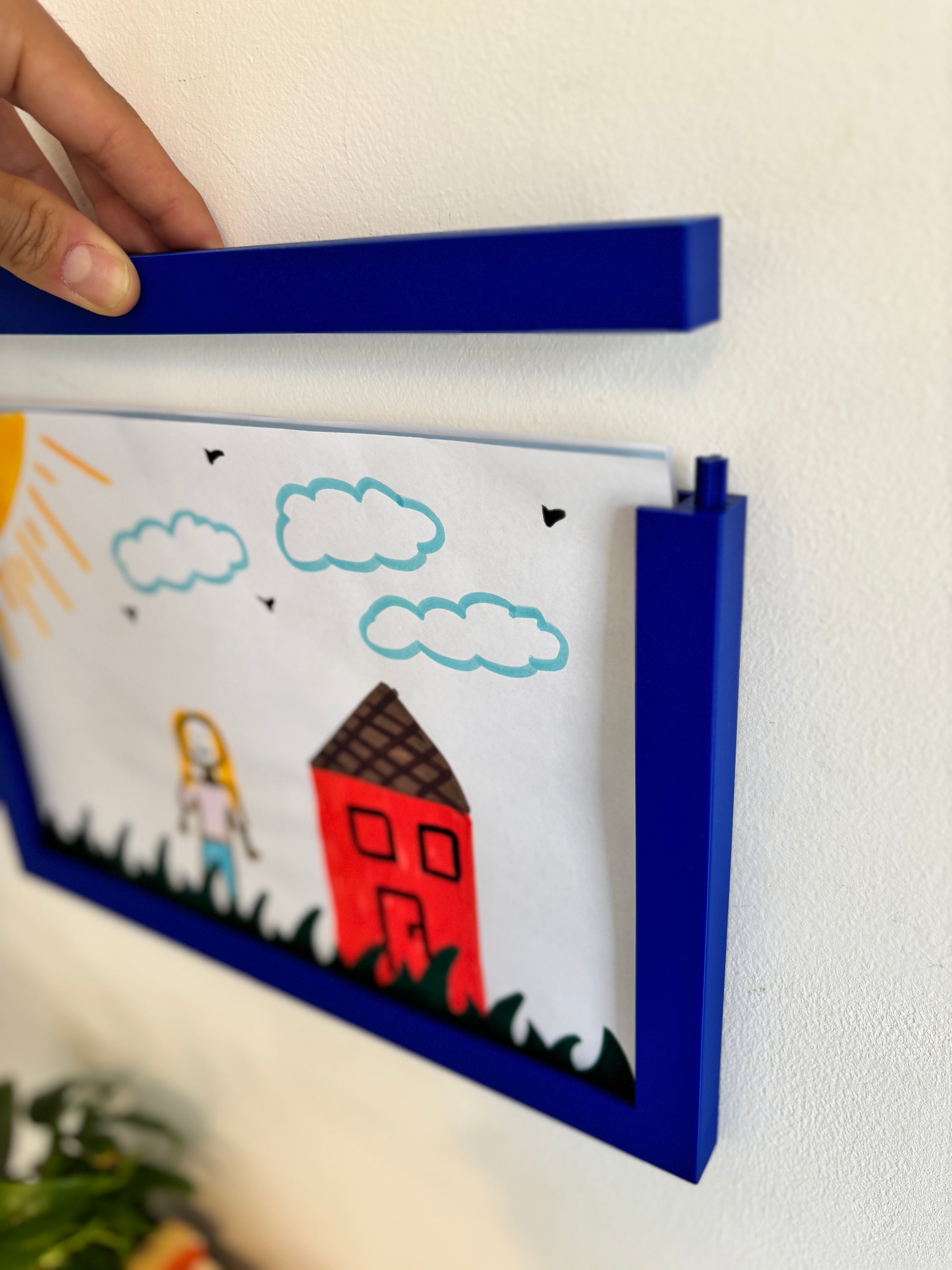 Children's Art Frame (A4 Wall Frame) image 4
