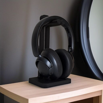 The Line – Lightweight Minimalist Headphone Stand
