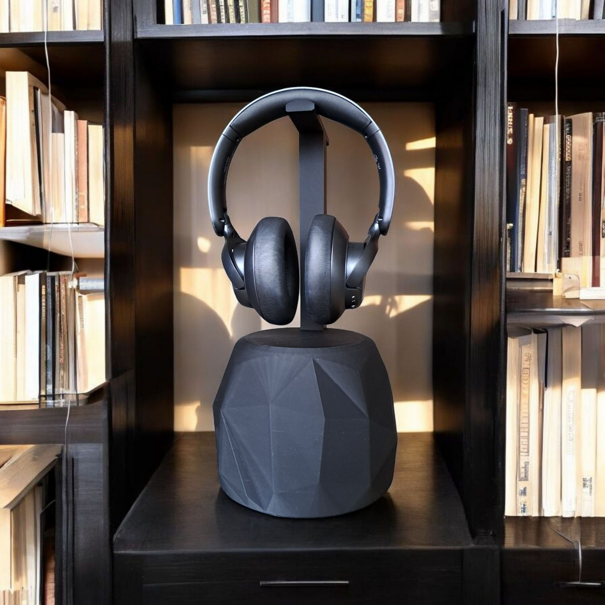Headphone Stand - TheRock image 2