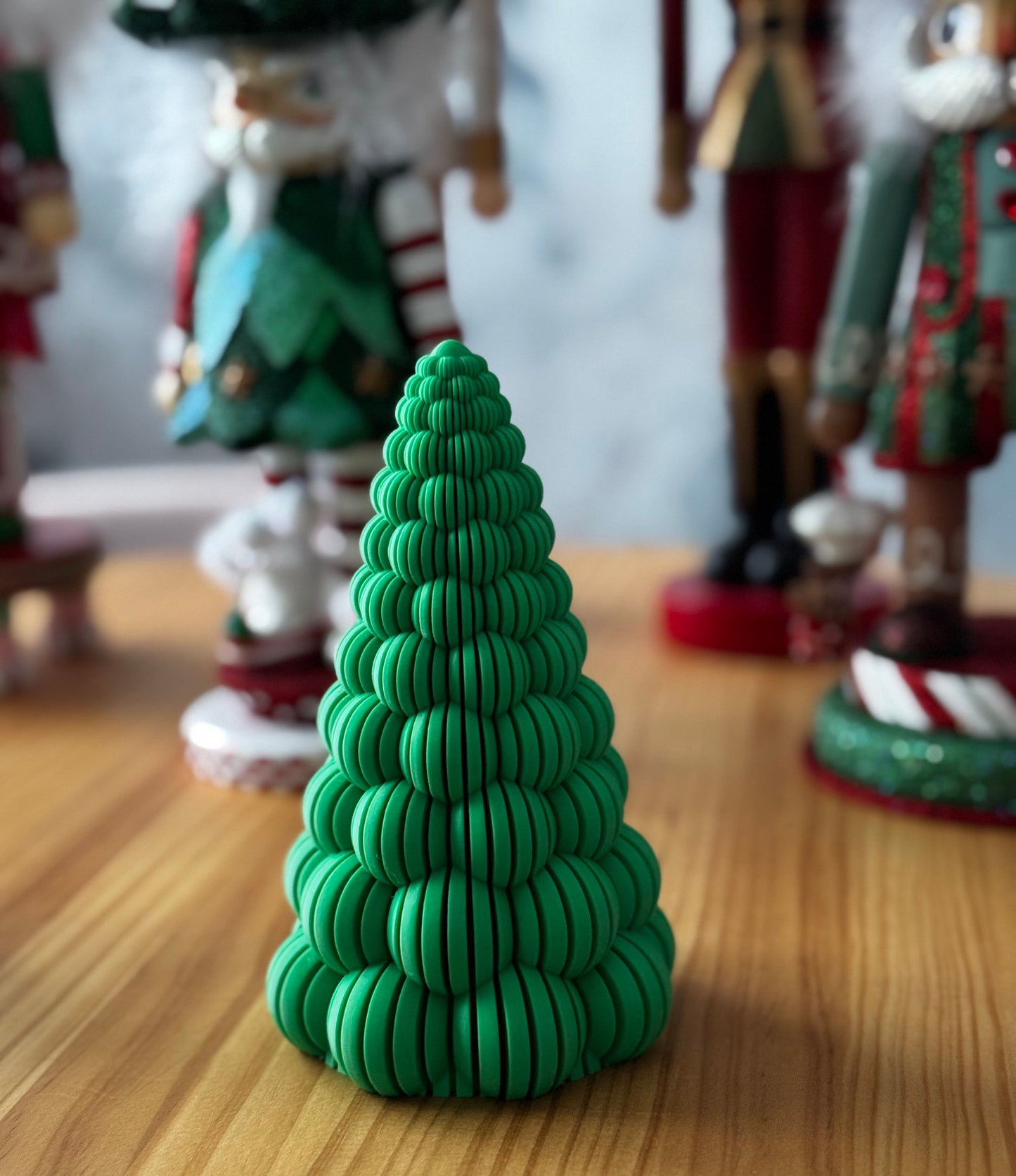 Bubbly Christmas Tree – Modern Holiday Accent